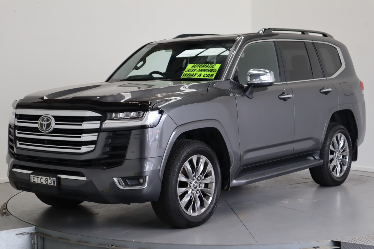 Used 2022 Toyota Landcruiser Wagon Sahara ZX 3.3L 5E 001 UA04481