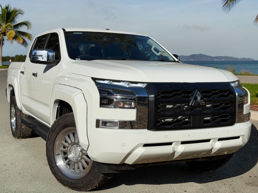 2025 Mitsubishi Triton MV GLS Ute Image 1