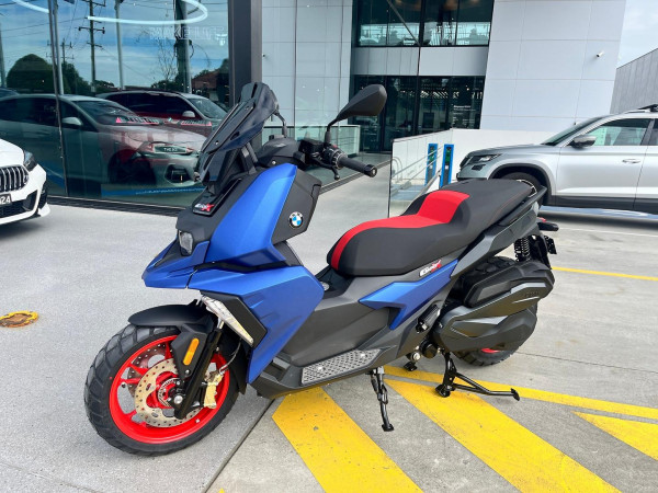 2025 BMW C 400 X ion C 400 image 11