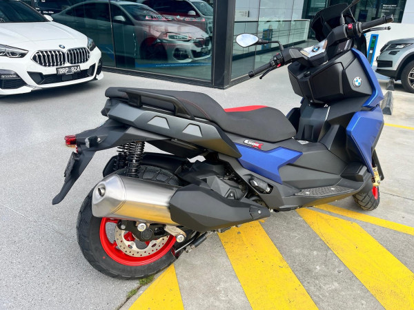 2025 BMW C 400 X ion C 400 image 3