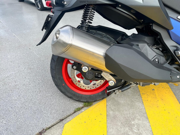 2025 BMW C 400 X ion C 400 image 4