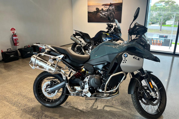 BMW F 900 GS Adventure Ride Pro F 900