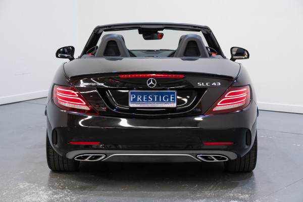 2018 Mercedes-Benz Slc 43 Convertible Image 9