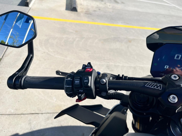 2026 BMW M 1000 R M 1000 image 11