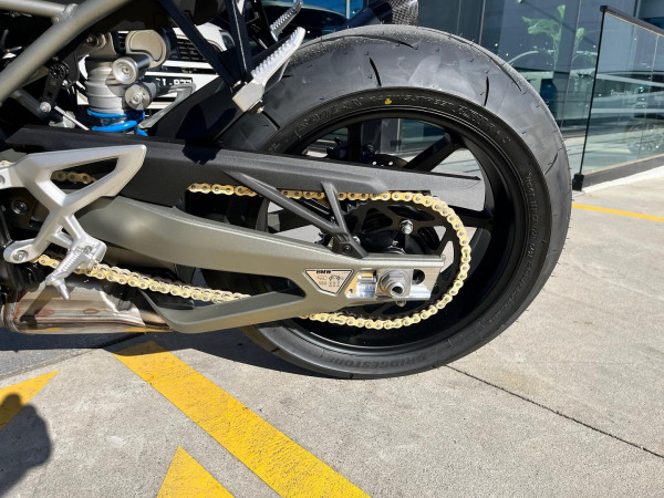 2026 BMW M 1000 R M 1000 image 14