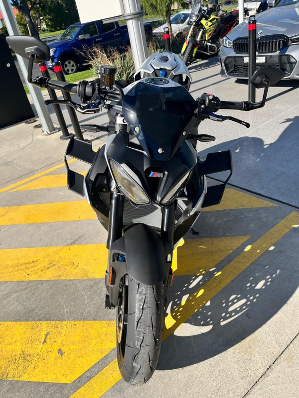 2026 BMW M 1000 R M 1000 image 7