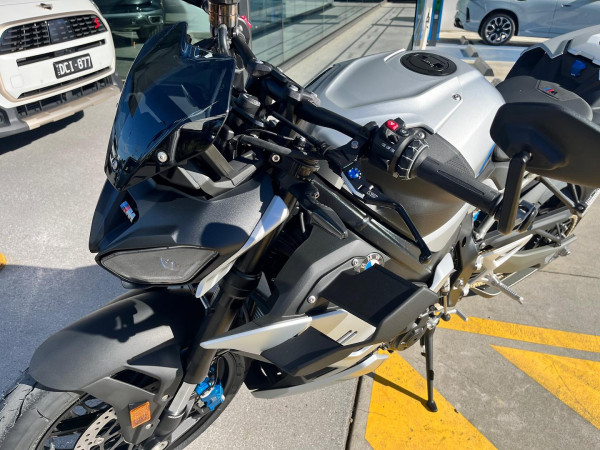 2026 BMW M 1000 R M 1000 image 16