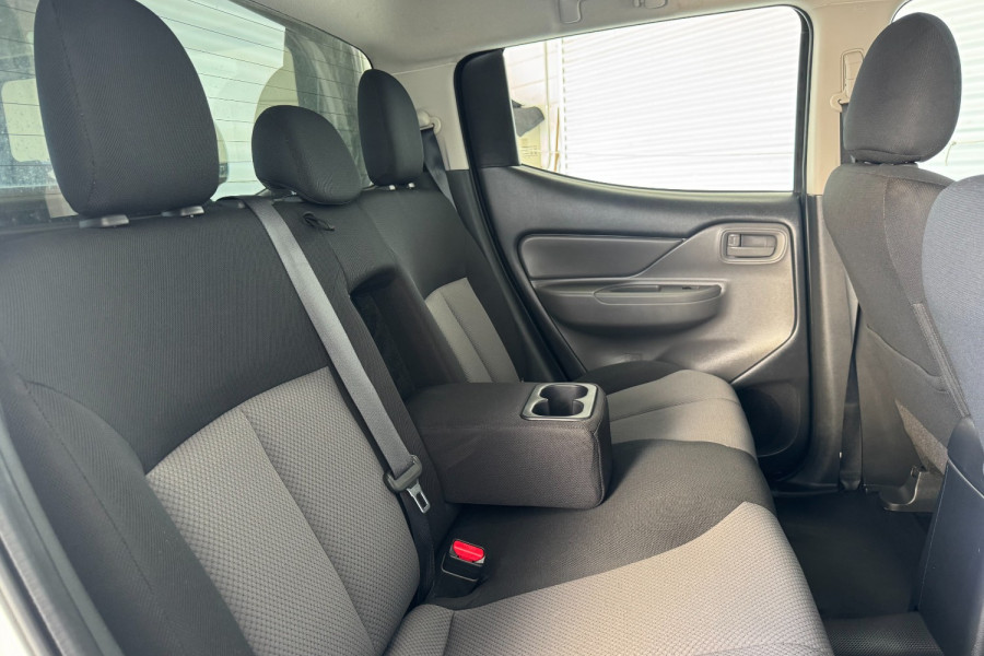 2018 Mitsubishi Triton MQ GLX Ute Image 13