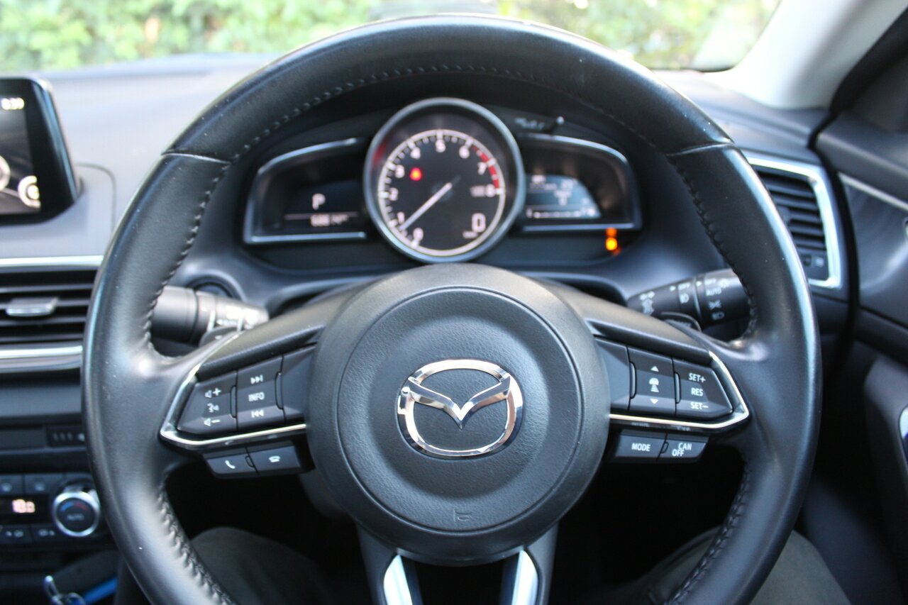 2017 Mazda 3 BN5238 SP25 SKYACTIV-Drive Astina Sedan Image 18