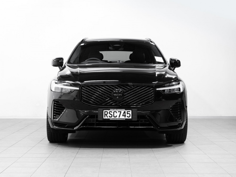 2026 Volvo XC60 UZ T8 Ultra Plug-in-hybrid AWD SUV Image 2