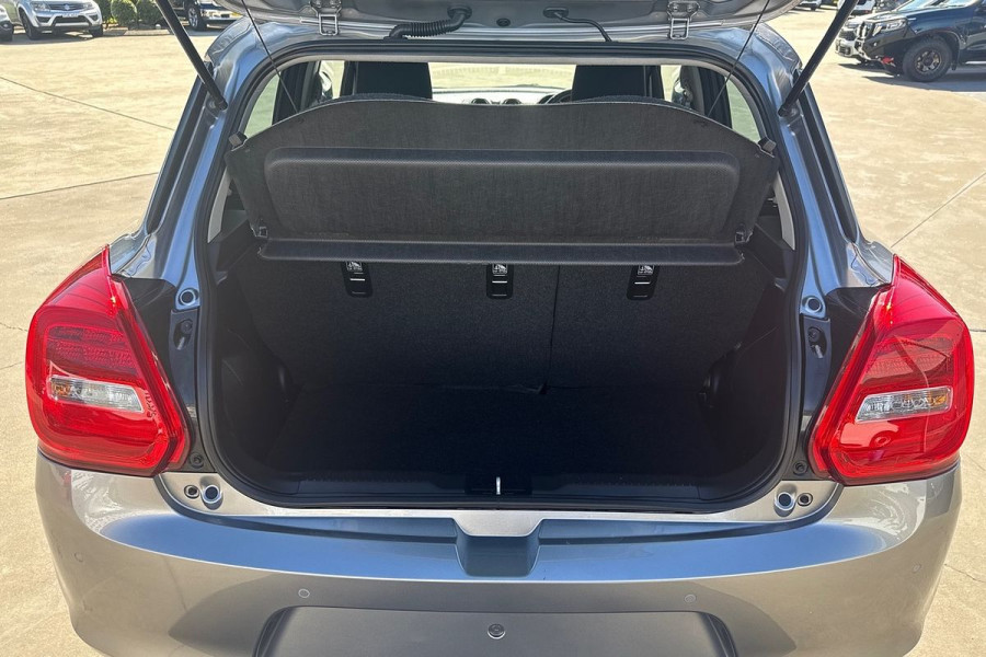 2023 Suzuki Swift AZ Series II GL Hatch Image 18
