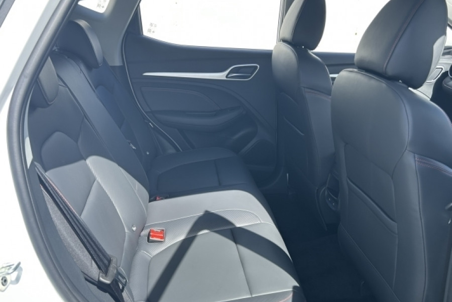 2025 MG ZST Vibe SUV Image 11