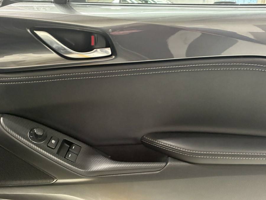 2021 Mazda MX-5 ND GT Convertible Image 9