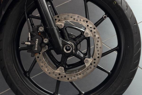 2026 BMW F 800 GS Triple Black F 800
