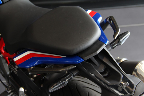 2025 BMW G 310 R G 310 image 12