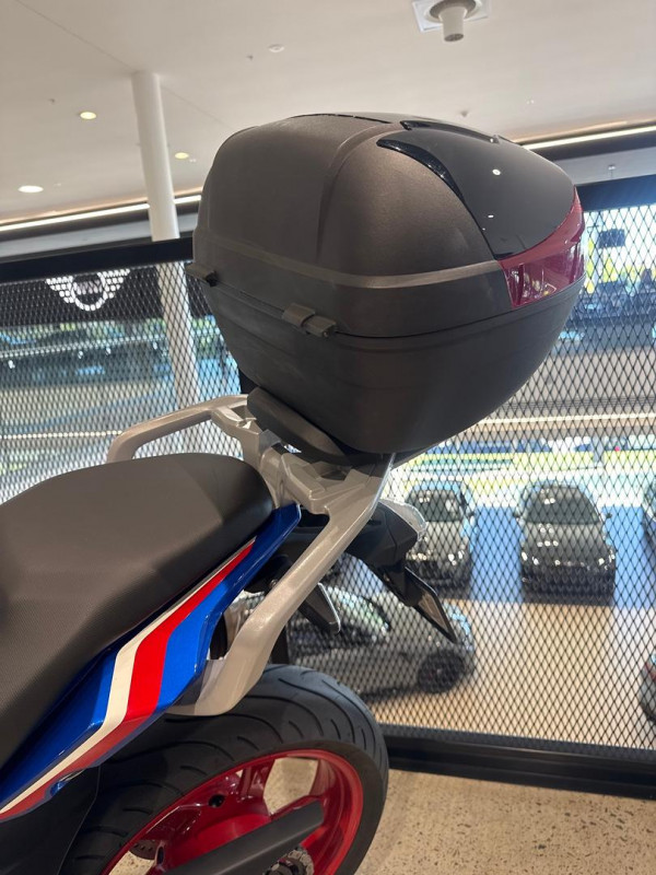 2025 BMW G 310 R G 310 image 17