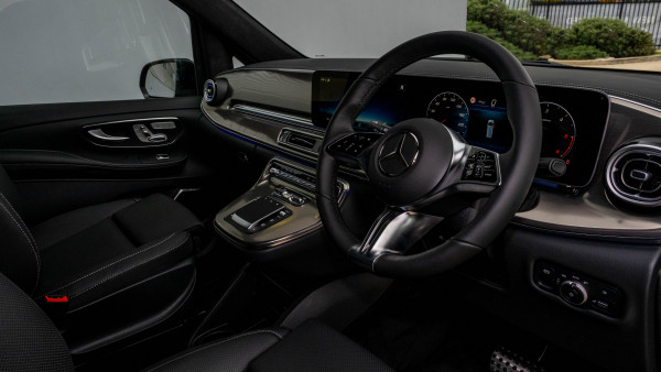 2025 Mercedes-Benz V-Class 447 V300 Exclusive People Mover image 22