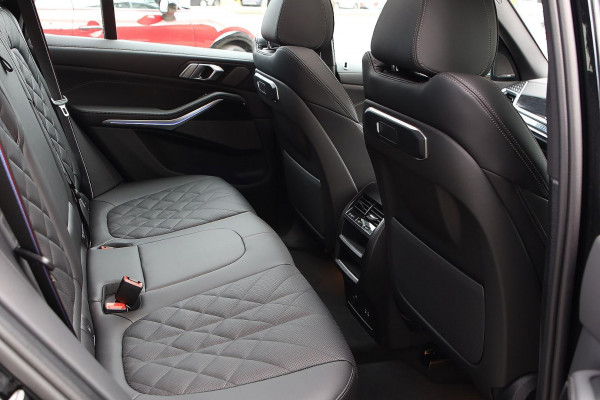 2025 BMW X5 G05 LCI xDrive40i M Sport SUV image 9
