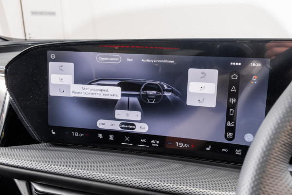 2026 Audi Q5 e-hybrid 270kW SUV image 16