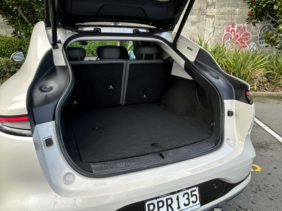 2026 MG IM6 Platinum SUV Image 19