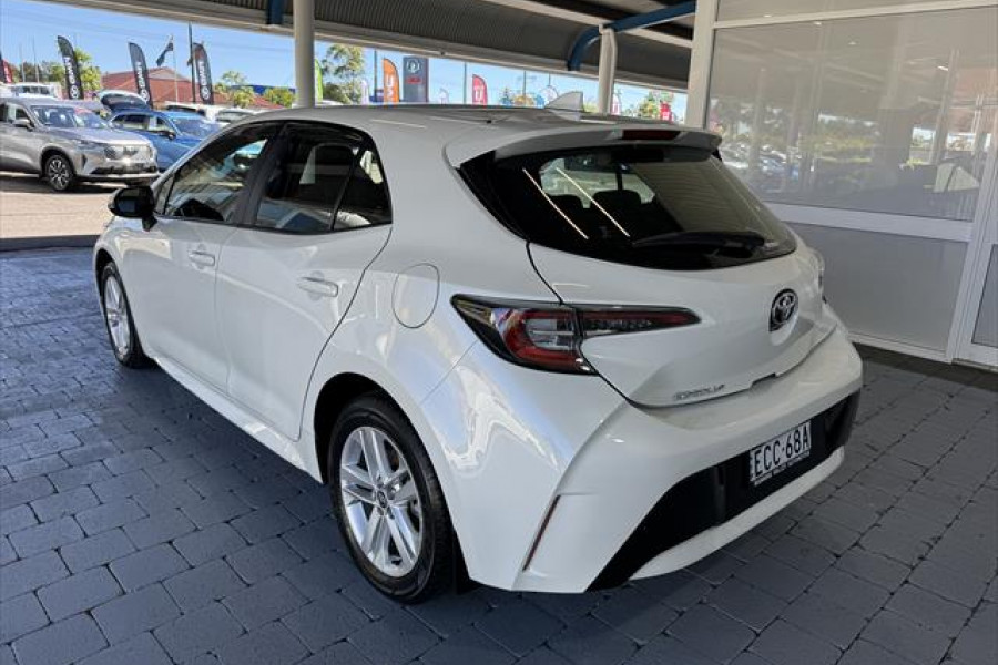 2019 Toyota Corolla MZEA12R Ascent Sport Hatch Image 9
