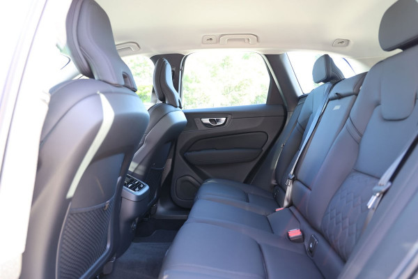 2025 MY26 Volvo XC60 UZ Plus B5 Bright SUV Image 24