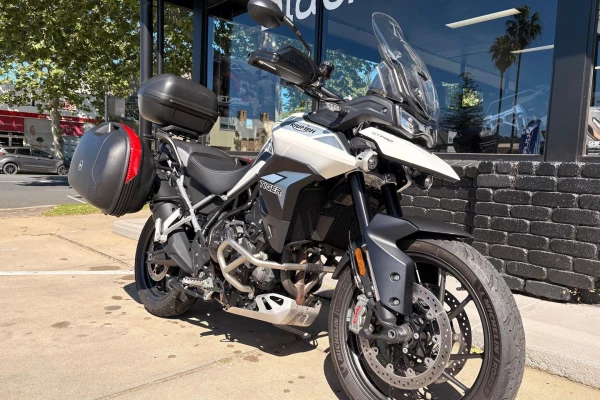2021 MY20 Triumph Tiger 900 GT Pro Tiger Image 2