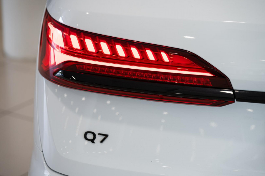 2025 Audi Q7 4M 50 TDI S line SUV