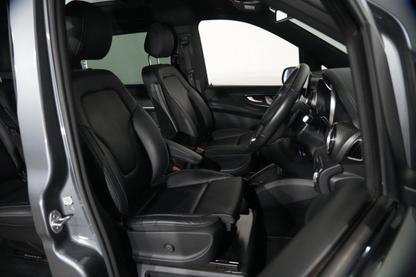 2022 Mercedes-Benz V-Class V250 d Avantgarde People Mover Image 22
