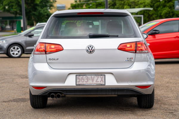 2015 Volkswagen Golf 7 90TSI Hatch Image 5