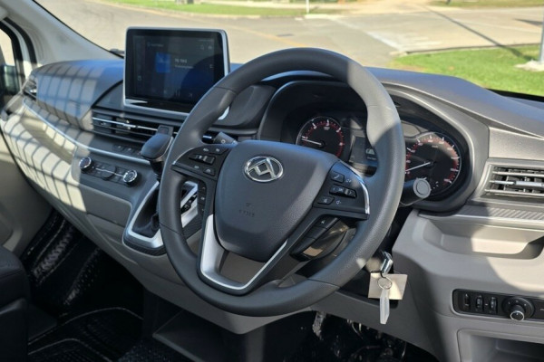 2023 LDV Deliver 9 Truck