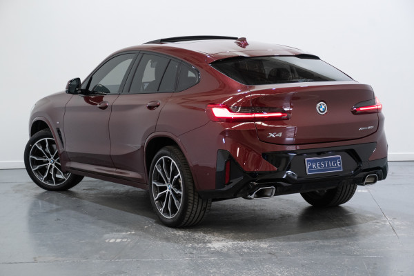 2023 BMW X4 xDrive30i M Sport SUV image 9