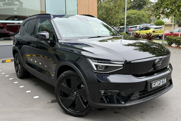 2024 MY25 Volvo EX40  Black Edition SUV