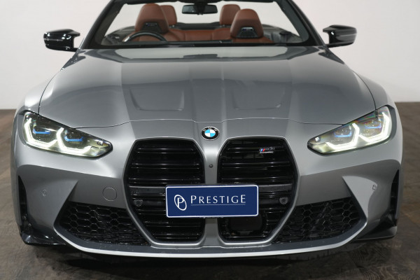 2023 BMW M4 Competition Convertible image 3