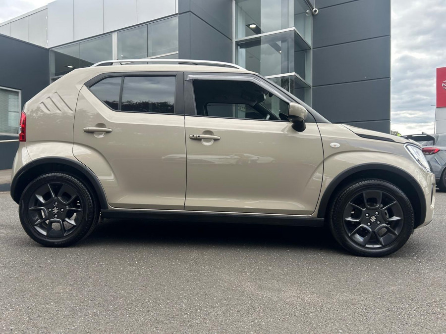 2022 Suzuki Ignis MF Series II GLX SUV Image 2