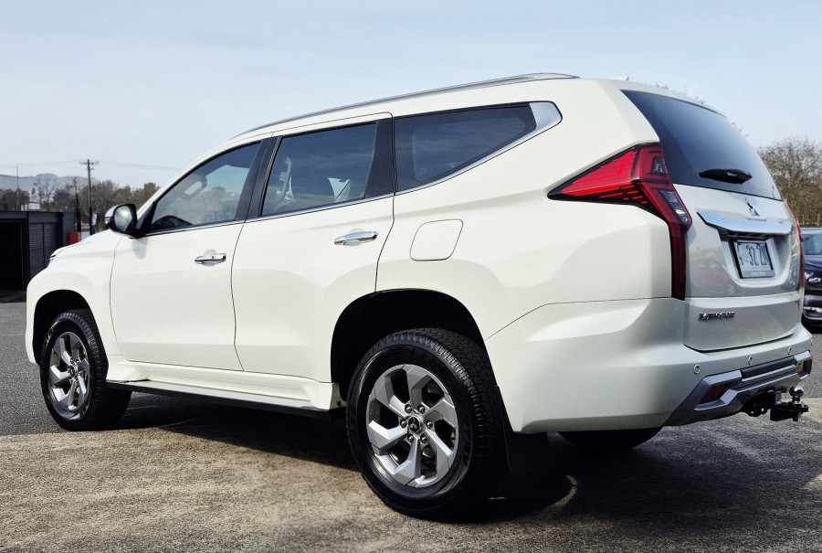 2024 Mitsubishi Pajero Sport QG GLX SUV Image 3