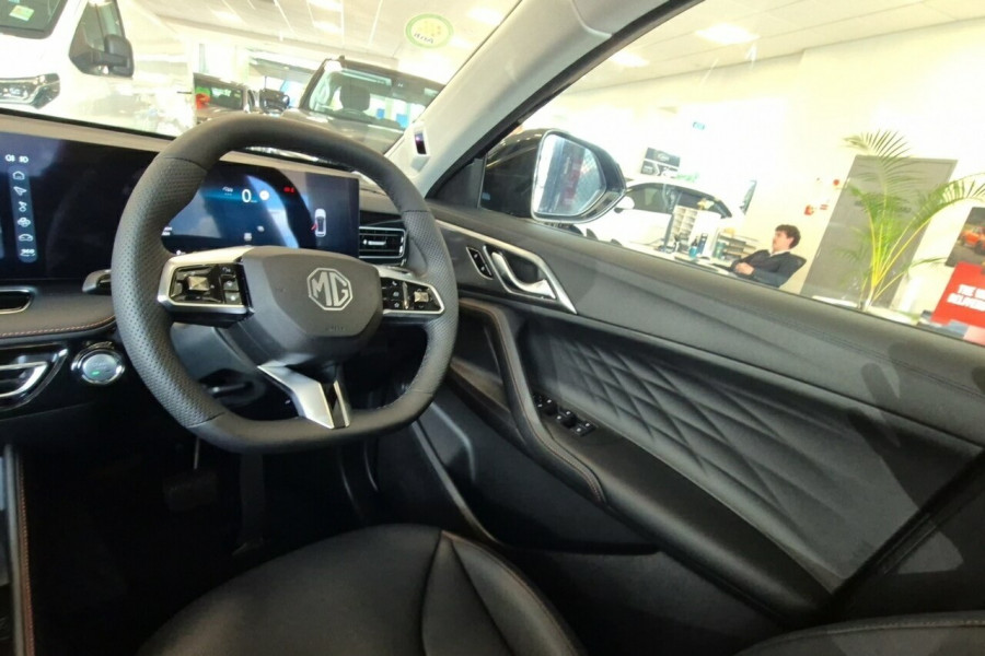 2025 MG HS AS33 Super Hybrid Essence SUV Image 7