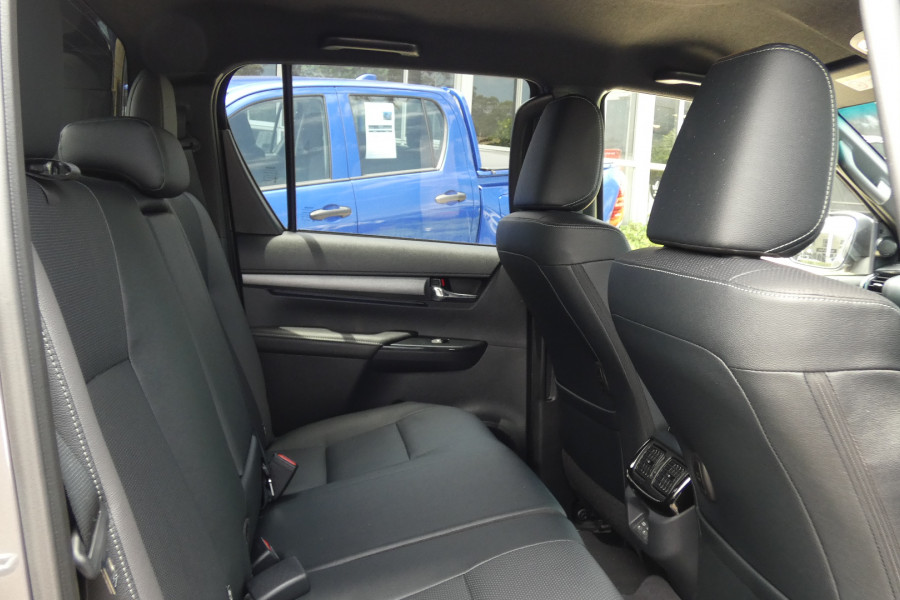 2024 Toyota HiLux GUN126R ROGUE 48V 4X4 Ute Image 14
