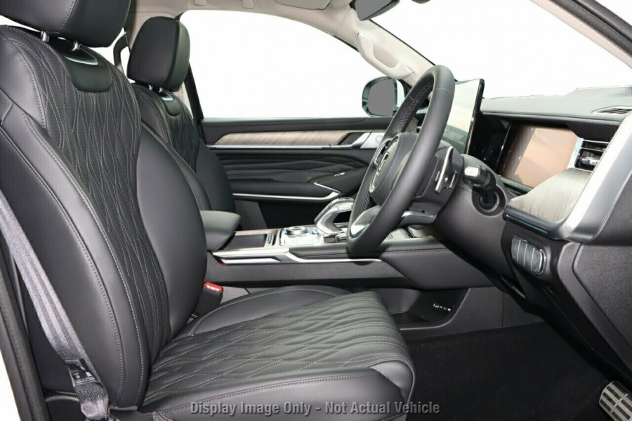 2024 GWM Tank 500 P03 Ultra Hybrid SUV Image 8