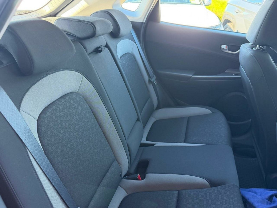 2017 MY18 Hyundai KONA OS Active SUV Image 14