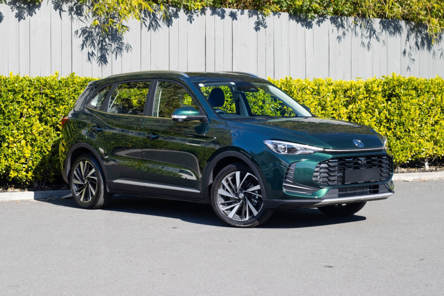 2025 MG ZS ZS32 Essence Hybrid+ SUV Image 1