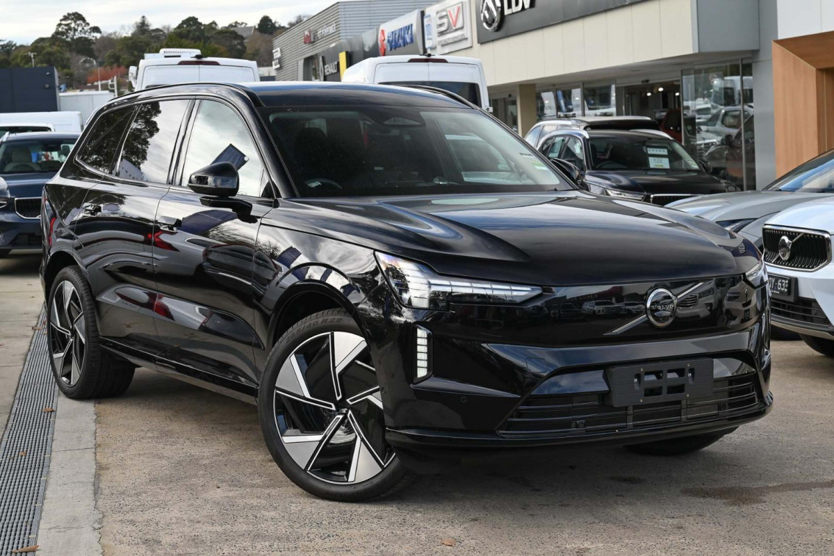 2026 Volvo EX90  Ultra Twin Motor Performance SUV