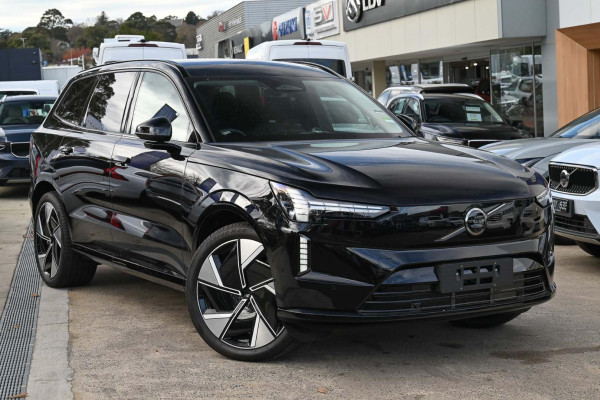 2026 Volvo EX90  Ultra Twin Motor Performance SUV