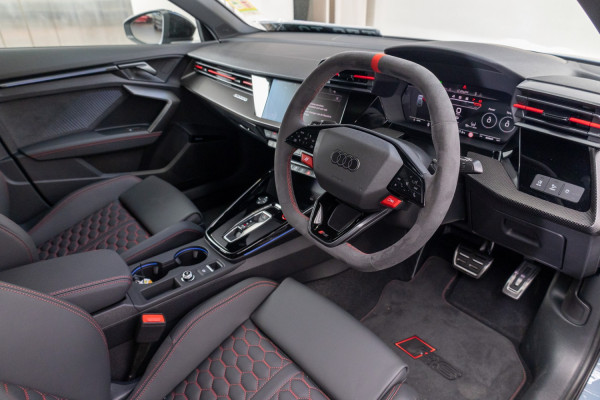 2025 Audi RS 3 GY  Hatch image 7