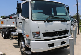 Fuso FIGHTER CAB CHASSIS XXLWB 2427