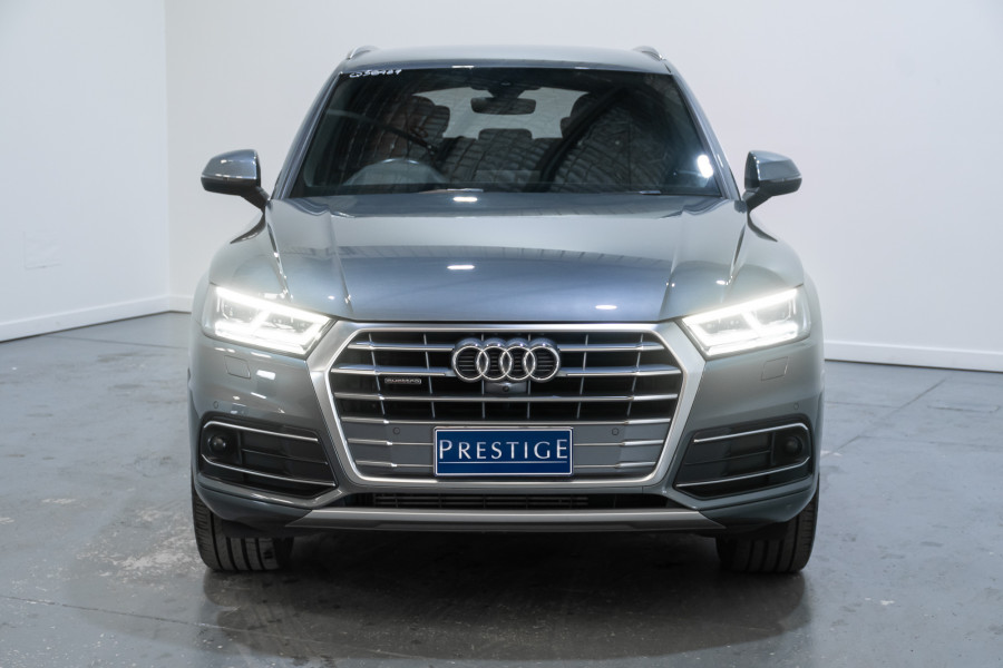 2019 Audi Q5 FY 45 TFSI sport SUV Image 7