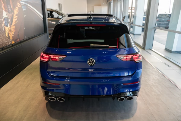 2026 MY25 Volkswagen Golf 8.5 R Hatch Image 5