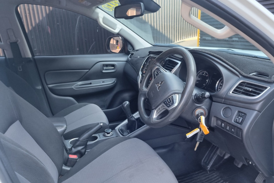 2019 Mitsubishi Triton MR GLX+ Ute Image 10