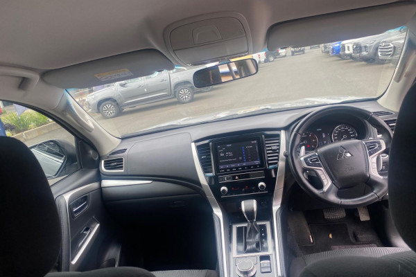 2020 Mitsubishi Pajero Sport QF GLX SUV Image 17