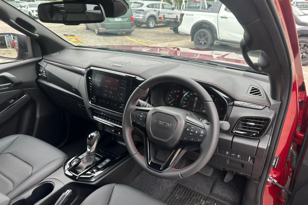 2026 MY25.5 Isuzu D-MAX RG X-TERRAIN Ute Image 9